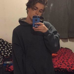 Meet your Posher, Cal m.